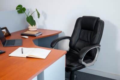 Melhor cadeira para home office: um guia prático para 2025