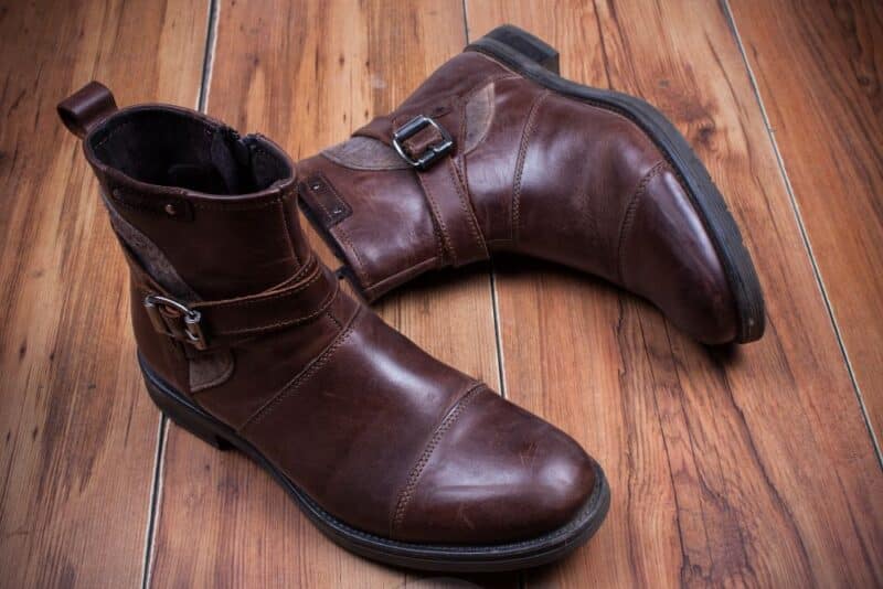 uma nova dimensão ao design tradicional das botas Chelsea