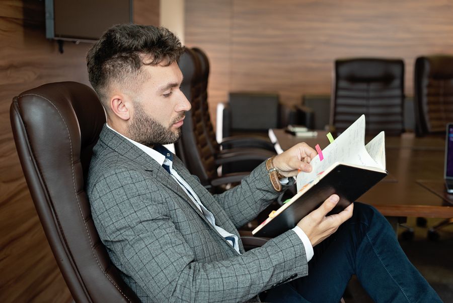 Imagen de Cadeira gamer ou ergonômica: qual escolher para conforto e postura?